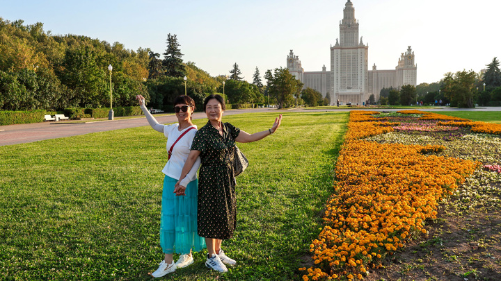 Мишустин рассказал о проработке отмены виз для китайских туристов