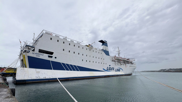 Компания-оператор купила всем россиянам с парома Sea Bridge авиабилеты в Сочи