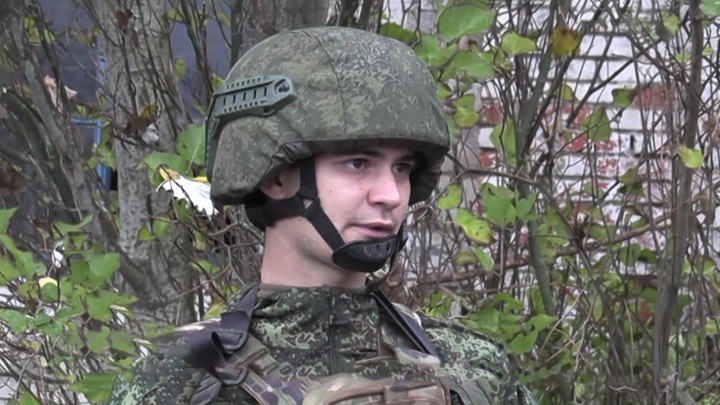 Боец ВС РФ рассказал, что опорник ВСУ в Новом удалось взять, пока противник спал