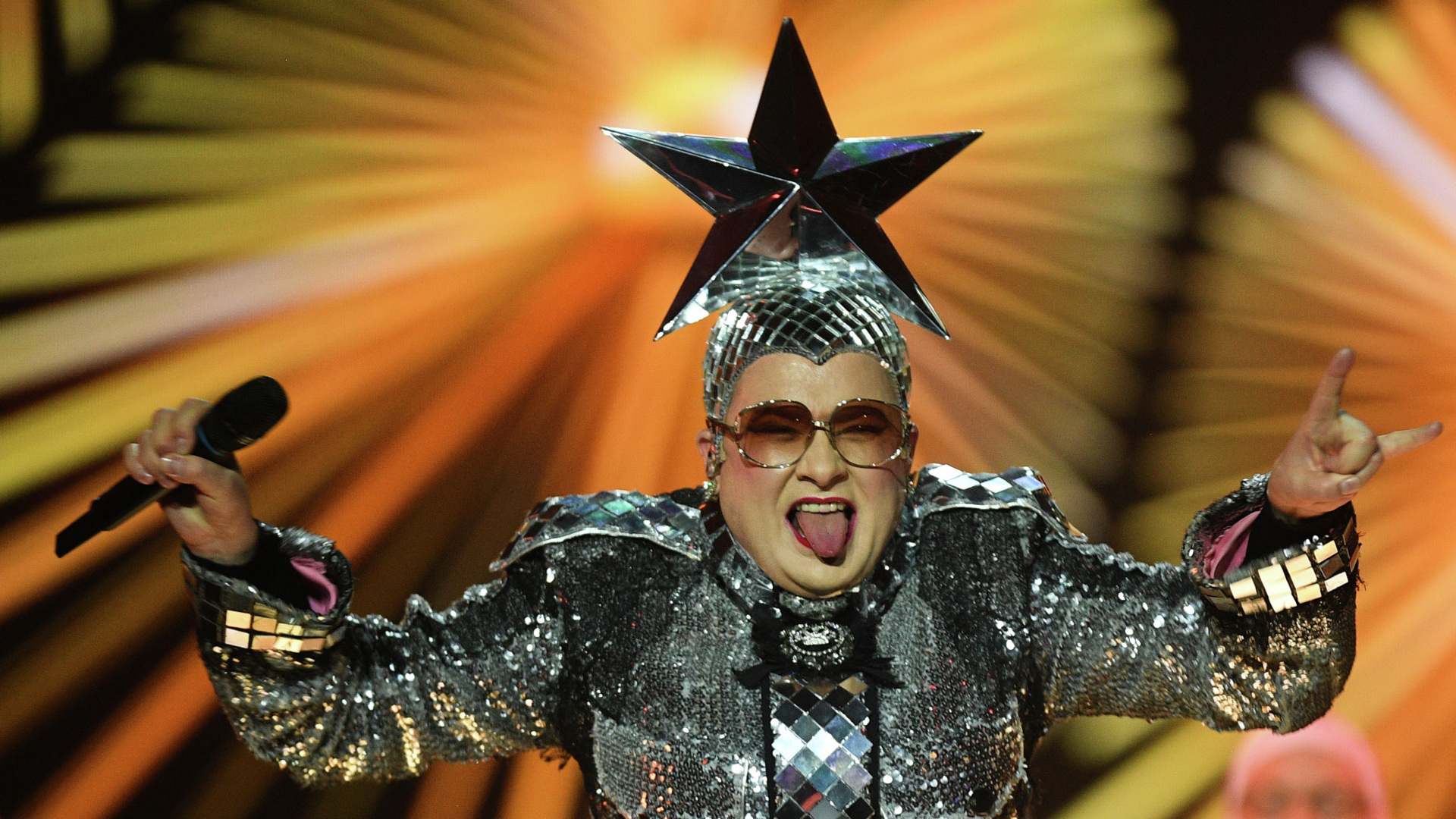 Жителя Воронежской области оштрафовали на прослушивание песни Верки Сердючки