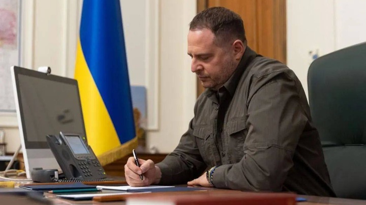 В Раде заявили, что Зеленский заменит Ермака на экс-посла в США Маркарову