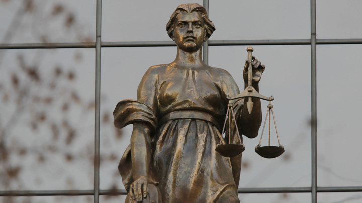 Дело выжившего в Охотском море Пичугина передали в Верховный суд РФ