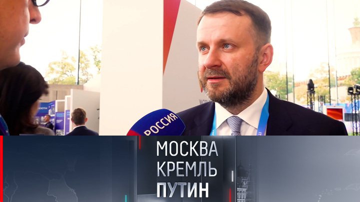 Орешкин: экономику РФ невозможно сокрушить санкциями