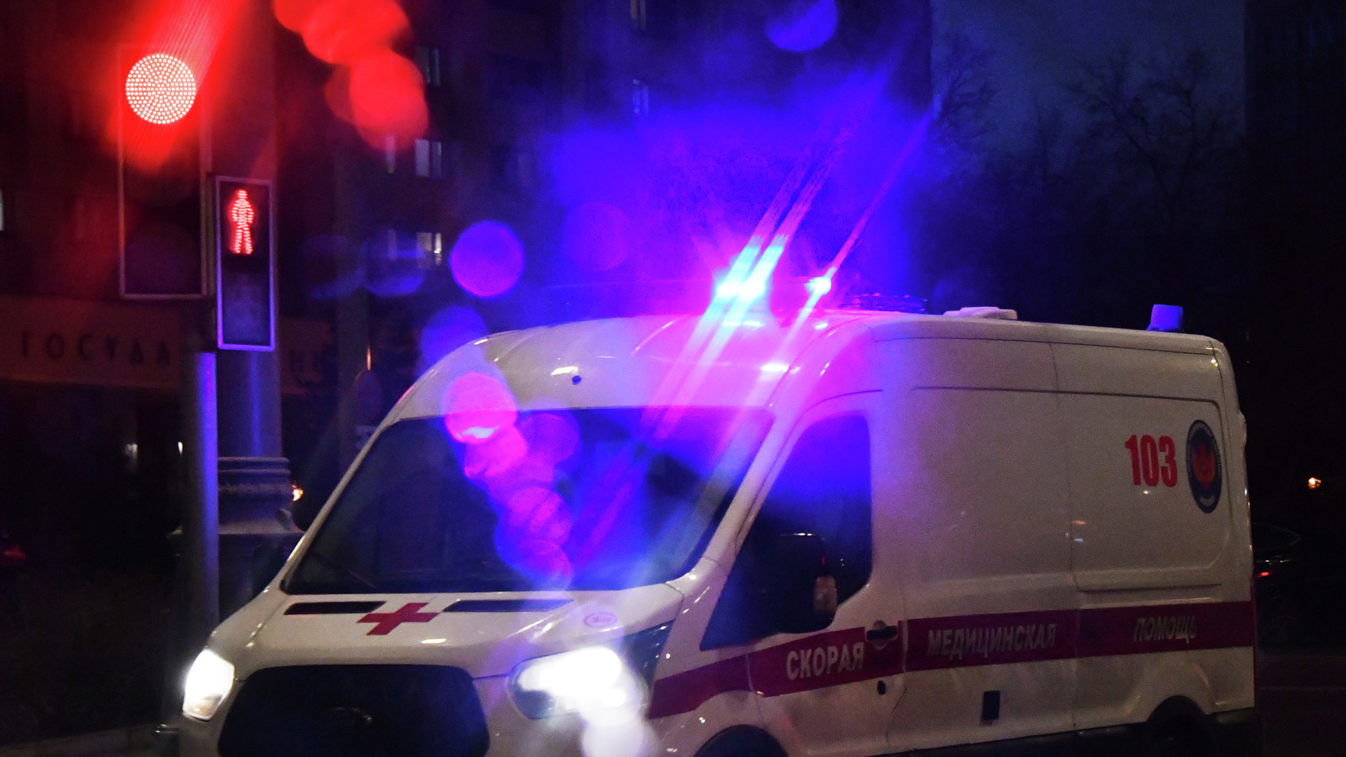 На Кубани из-за снега рухнули крыши 2 домов, один человек погиб, один пострадал