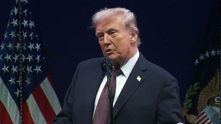 Трамп заявил, что пришло время искать новое руководство для Ирана