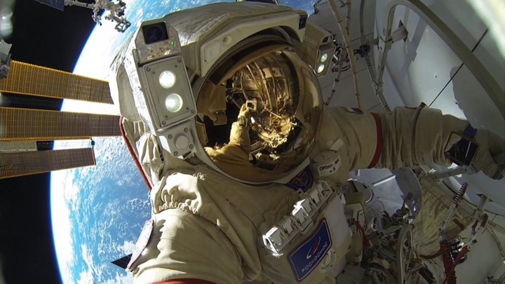 Академик РАН: космонавты на орбите видят с задержкой почти в 1 секунду