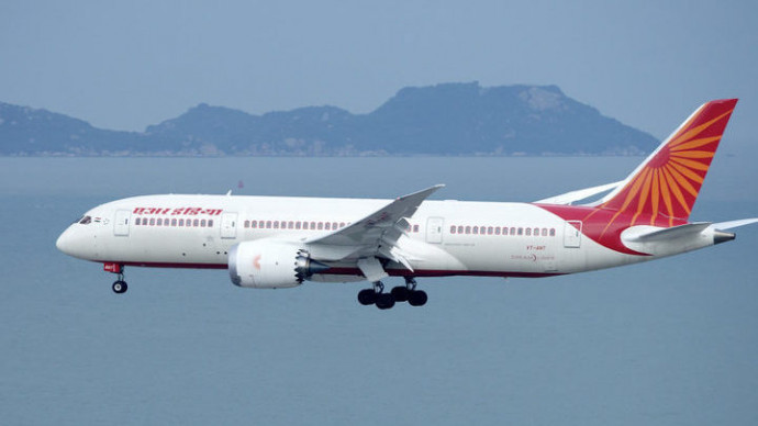 Экстренно приземлившийся в Красноярске самолет Air India пока не полетит в США