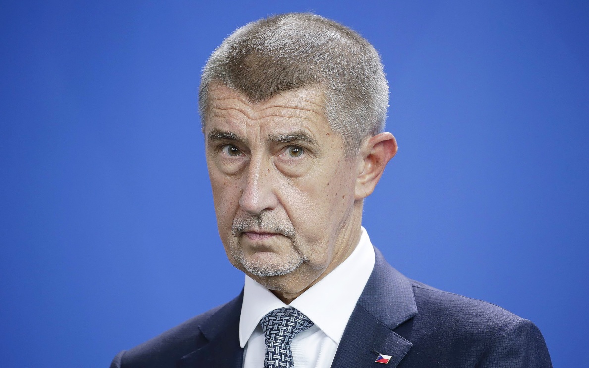 Премьер Чехии увидел в Евросоюзе признаки упадка, сравнив его с Римской империей Премьер Чехии увидел в Евросоюзе признаки упадка, сравнив его с Римской империей