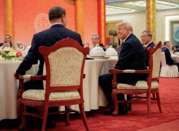 Обед лидеров США и КНР: рубленая треска, шарики из лобстера, морские гребешки