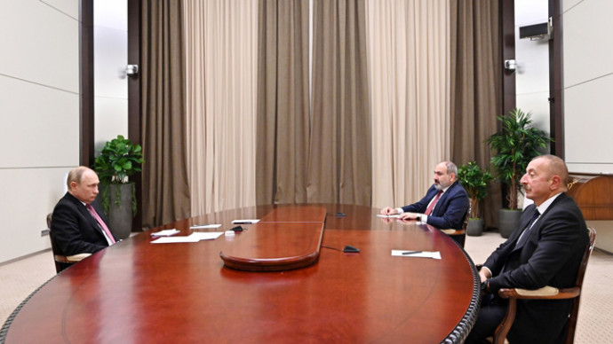 Алиев и Пашинян прибыли в Сочи для встречи с Путиным