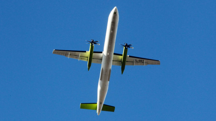 Летевший в Салехард Bombardier вынужденно сел в аэропорту Толмачево