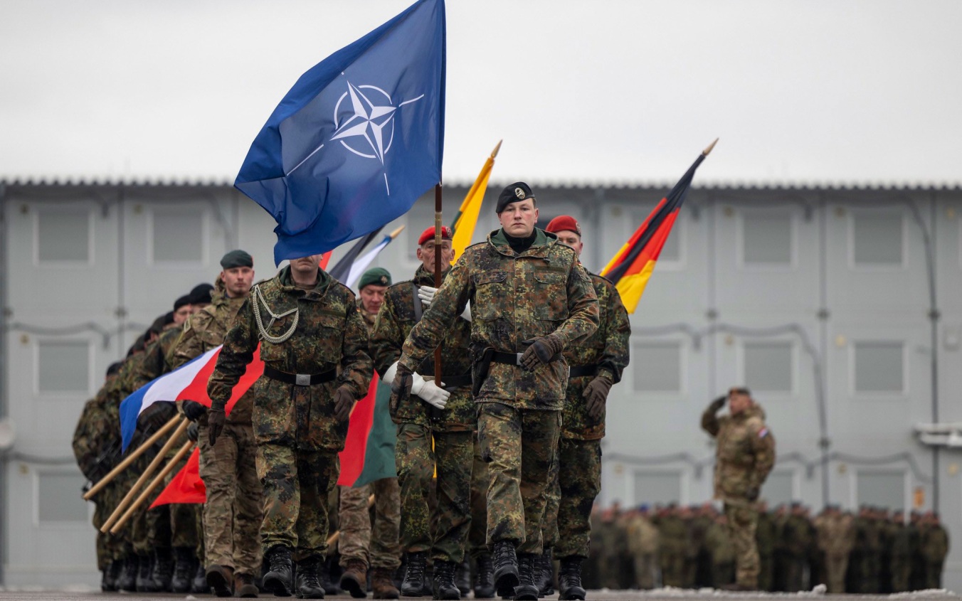 Министр обороны Литвы похвалился военным бюджетом и войсками НАТО