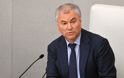 Володин: европейские лидеры вынуждают своих граждан уезжать