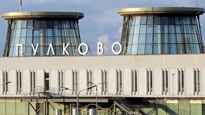 Суд арестовал водителя, выехавшего на стоянку самолета в Пулкове
