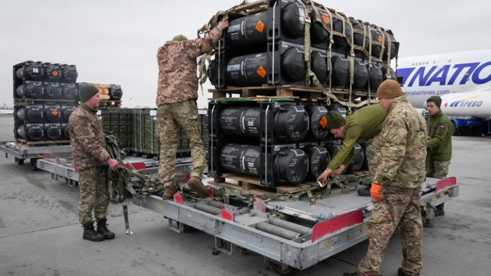США намерены передать Киеву комплекты для переделки обычных бомб в "умные"