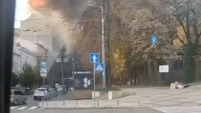 В центральных районах Украины сообщили о взрывах