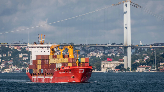Турция ввела новое требование к страхованию танкеров с нефтью