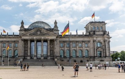 WSJ: у Германии есть средства на экономику, но немцы не умеют тратить деньги