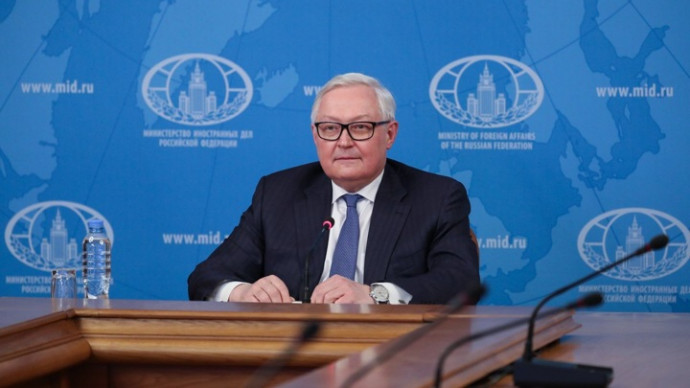 Рябков: российская делегация в Стамбуле работает в рамках, заданных президентом - Новости на Вести.ru