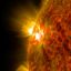 Крупный выброс плазмы начался на Солнце Крупный выброс плазмы начался на Солнце