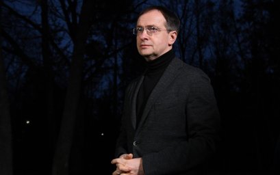 Мединский назвал выродками представителей Запада за реакцию на удар по ЛНР