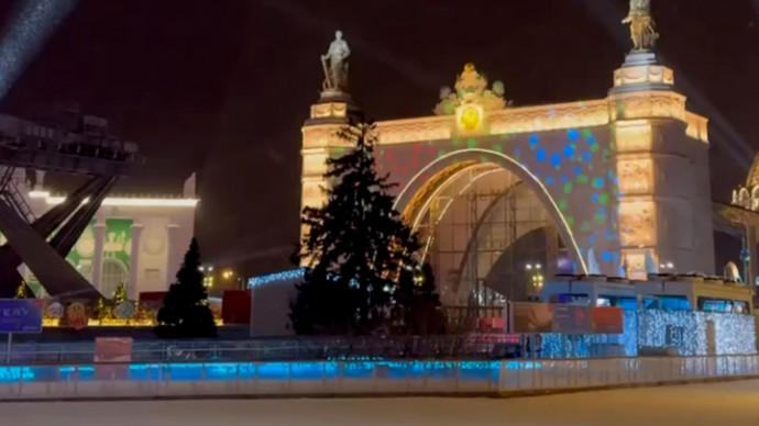 24 ноября в Москве откроются ледовые катки